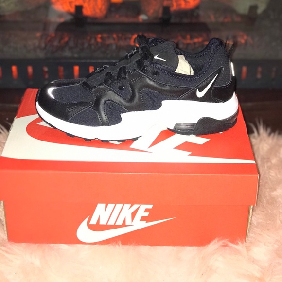 nike nike air max graviton